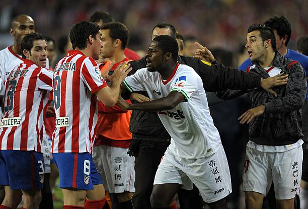 级巨星的崛 级巨星的崛